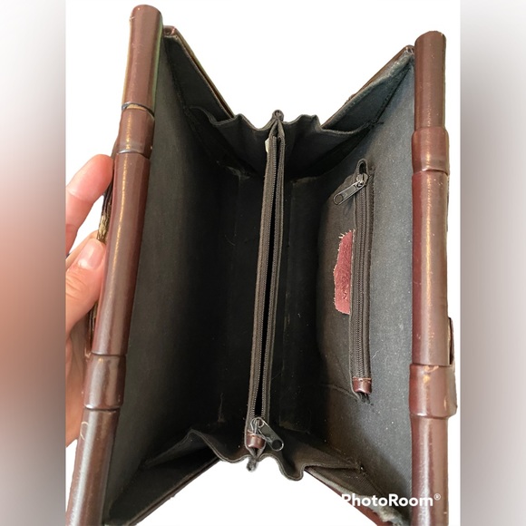 Gold Coast Vintage Purse - Picture 3 of 5